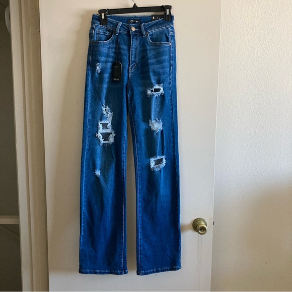 Vivi vito Denim Wash Distressed Jeans | NWT | Size 5 - Picture 2 of 9